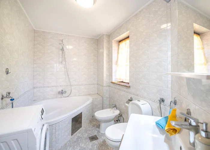 דירה Lara By Interhome לובראן