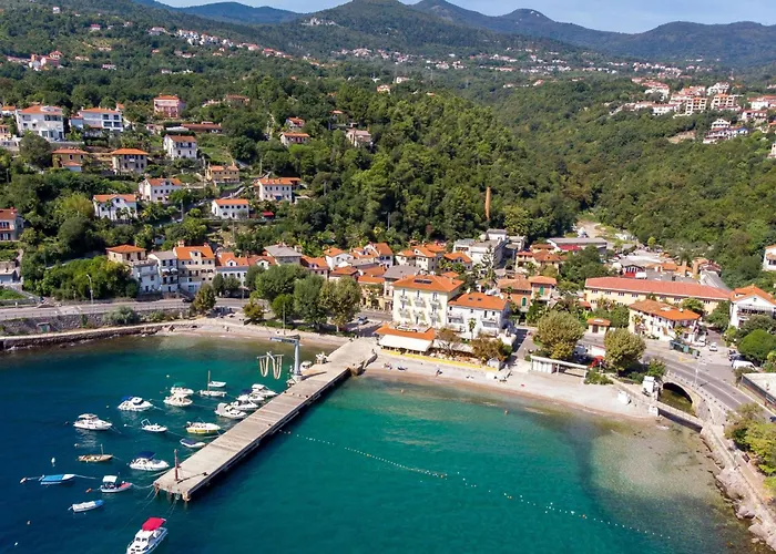 Lara By Interhome דירה