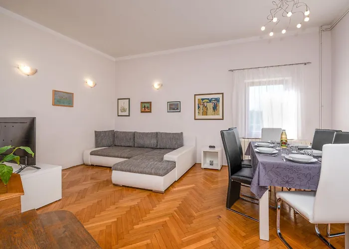 Lara By Interhome * Lovran